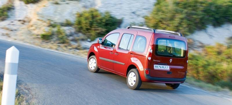 Фото автомобиля Renault Kangoo Passenger